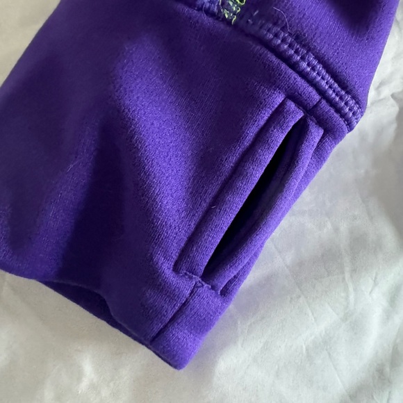 Nike Therma Fit Women’s Purple and Green Zip-Up Hoodie - Picture 5 of 7